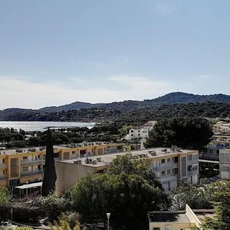 T2 5 Pers Avec Parking A La Faviere, - Fr-1-610-54 Lägenhet Bormes-les-Mimosas