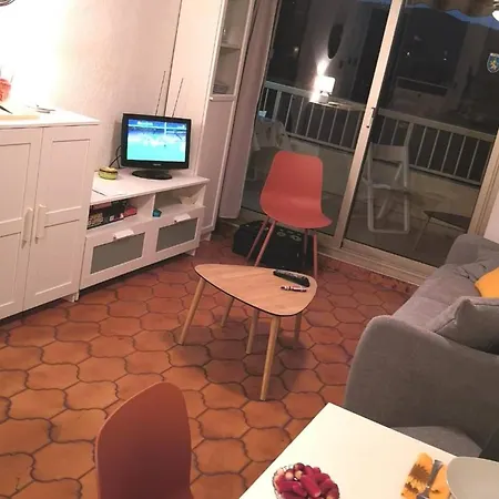 Lägenhet T2 5 Pers Avec Parking A La Faviere, - Fr-1-610-54 Bormes-les-Mimosas