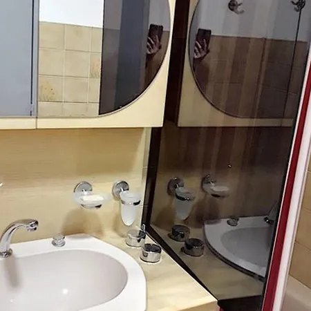 T2 5 Pers Avec Parking A La Faviere, - Fr-1-610-54 Lägenhet Bormes-les-Mimosas